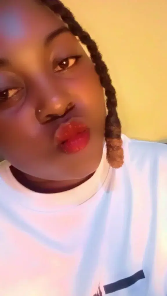 leslysexygirl