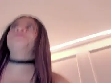 Stripchat Free Porn Cam of sarah-bonneth