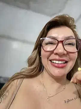 Stripchat Free Live Porn of DIANITA_1988