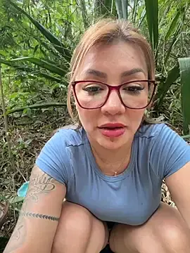 Stripchat Watch Live Sex Cams of DIANITA_1988