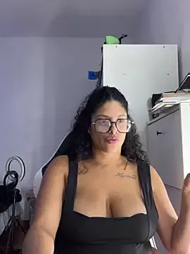 Stripchat Best Webcam of Shurabig