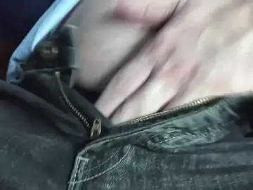 Stripchat Adult Webcam of hairyandtiny