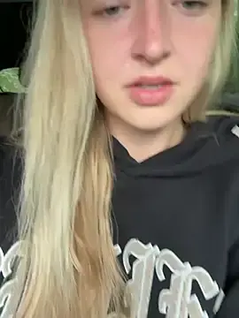 Stripchat Private Sex Chat of emilypeperoni