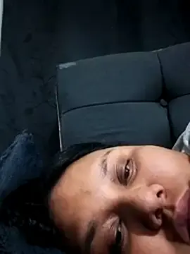 Stripchat Watch Live Sex Cams of Alisteresa_