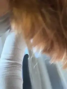 Stripchat Free Porn Cam of curchez_