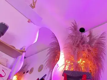 Stripchat Best live sex cam show of hailey_sky_