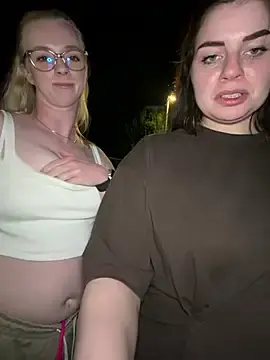 Stripchat Best live sex cam show of EllyNora
