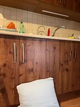 Stripchat Live Porn of selenaluvv
