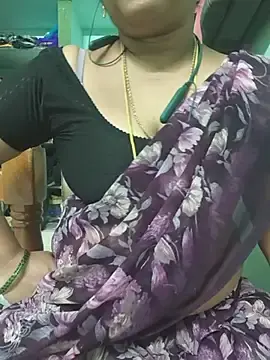 Stripchat Live Sex Cam of Tamil-kaviya98