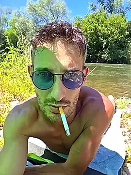 Stripchat Adult Webcam of Zeefy