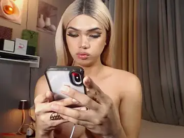 Stripchat Nude Webcam of Lexi_ThunderFuck