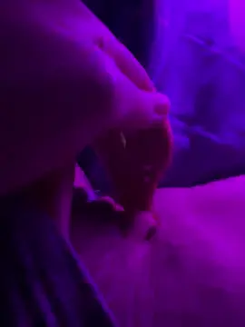 Stripchat Live Sex Cam of Lynamsb