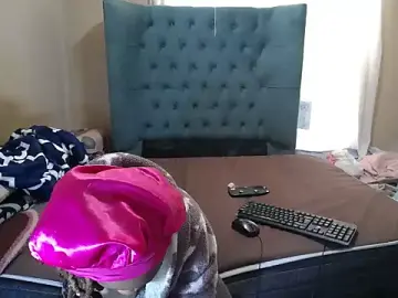 Stripchat Free Live Porn of EssenceLovers
