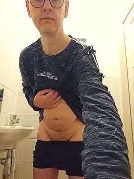 Stripchat Best live sex cam show of Hectorthyssen1