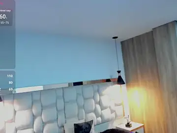 Stripchat Best live sex cam show of Helenn_Moore