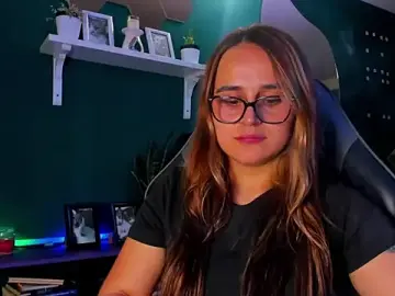 Stripchat Watch Live Sex Cams of evy_orange1