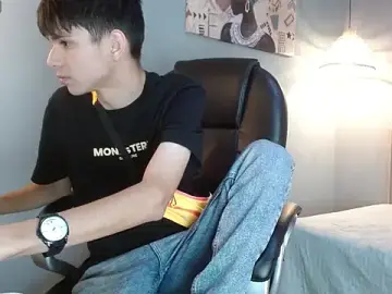 Stripchat Live Porn of maxim_rod