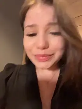 Stripchat Best live sex cam show of Chloe__Moon