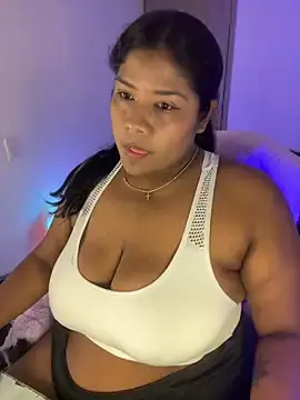 Stripchat Best Webcam of paola091