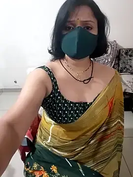 Stripchat Free Porn Cam of khushikhushi