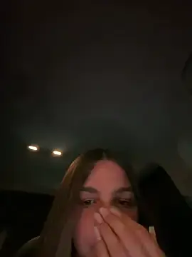 Stripchat Live Sex Cam of DoriDelux66