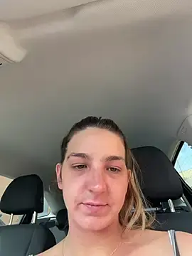 Stripchat Best live sex cam show of DoriDelux66