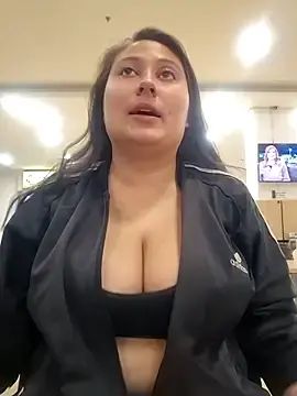 Stripchat Best Webcam of Celeem_