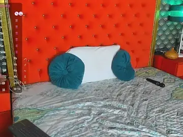 Stripchat Watch Live Sex Cams of VallerieJones