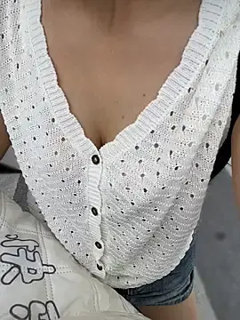 Stripchat Sex Cam of Zuzu-6