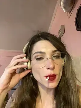 Stripchat Free Porn Cam of Marseline32