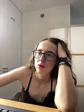 Stripchat Live Sex of MartiniiSelenna