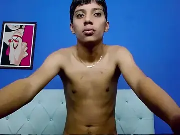 Stripchat Live Sex Cam of jl_brayan12