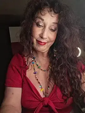 Stripchat Watch Live Sex Cams of GypsyEsmeralda