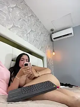 Stripchat Adult Webcam of MiaFarkash