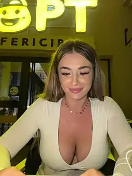 Stripchat Watch Live Sex Cams of IsabellaEtthan