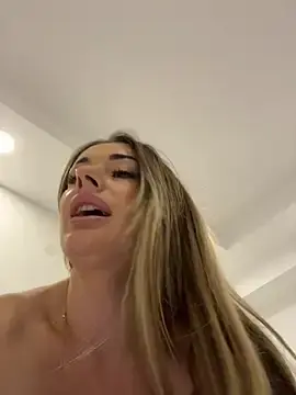 Stripchat Best live sex cam show of IsabellaEtthan