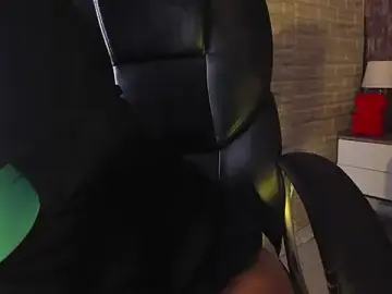 Stripchat Live Porn of alice__tylor