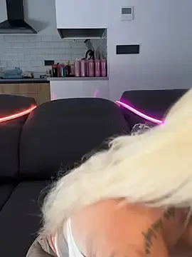Stripchat Sex Chat of shortybig_official