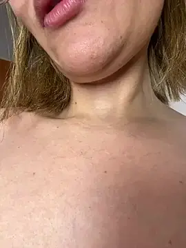 Stripchat Live Porn of HeavenAylin