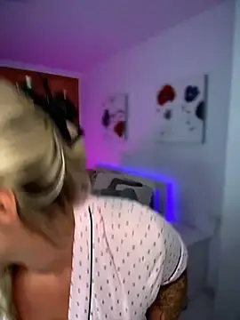 Stripchat Best Webcam of NastyMilf_
