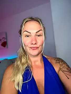 Stripchat Adult Webcams of NastyMilf_
