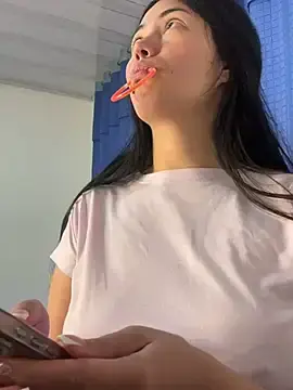 Stripchat Watch Live Sex Cams of Tamygh_