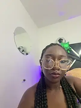 Stripchat Adult Webcam of ZahhyFrequency