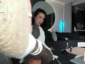 Stripchat Best Webcam of belllbonniie