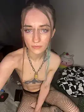 Stripchat Free Live Porn of tinyweepixie