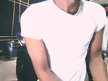 Stripchat Live Sex of IndianThuggin