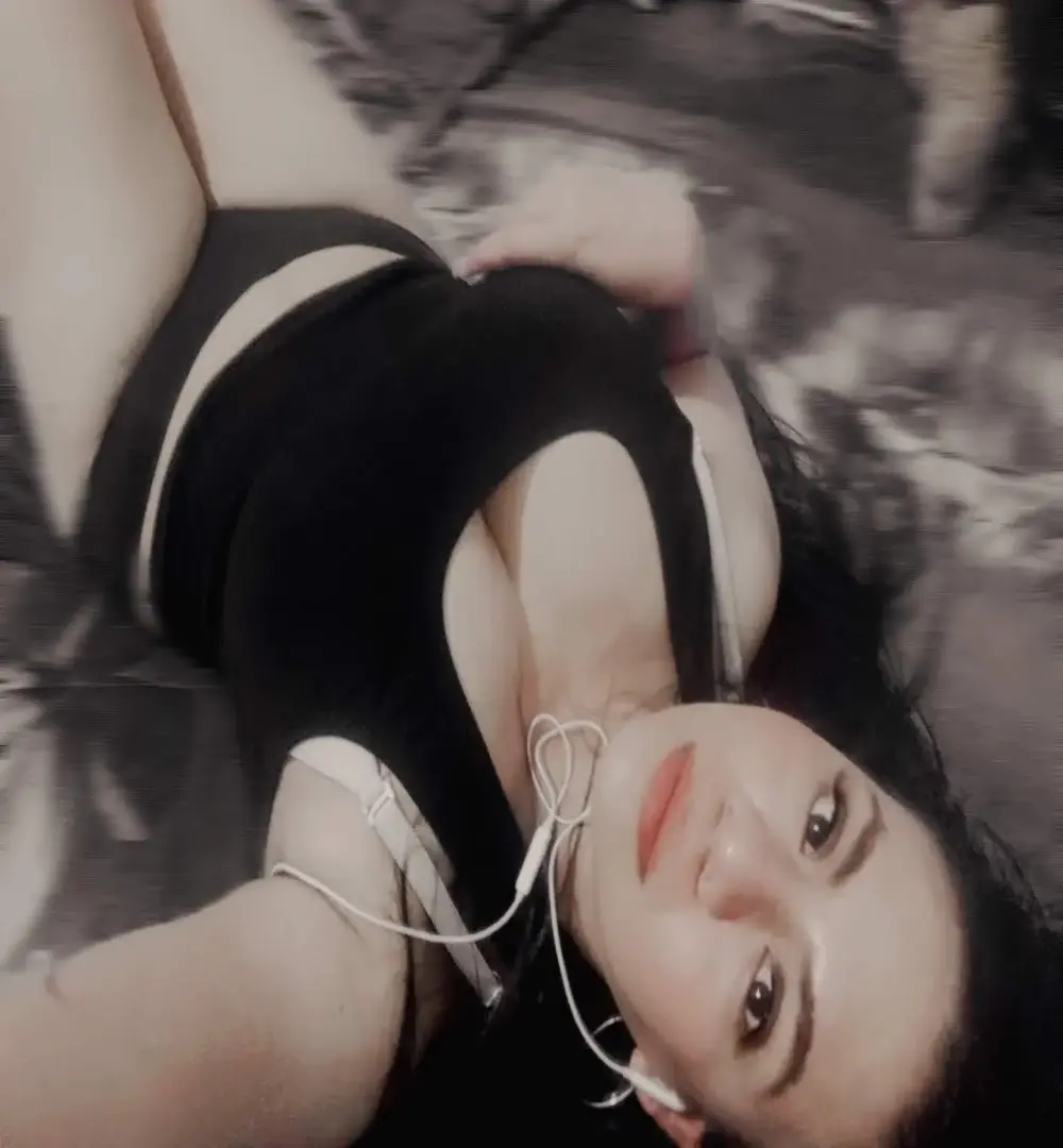 Miah_BigBoobs