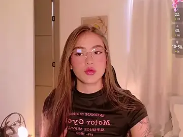 Stripchat Adult Video Chat of LizzyColins