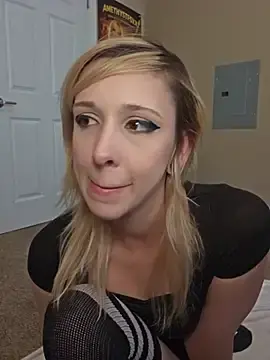 Stripchat Best live sex cam show of AmethystFoxx
