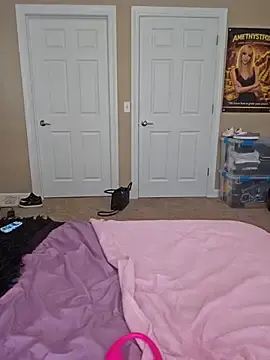 Stripchat Adult Webcam of AmethystFoxx